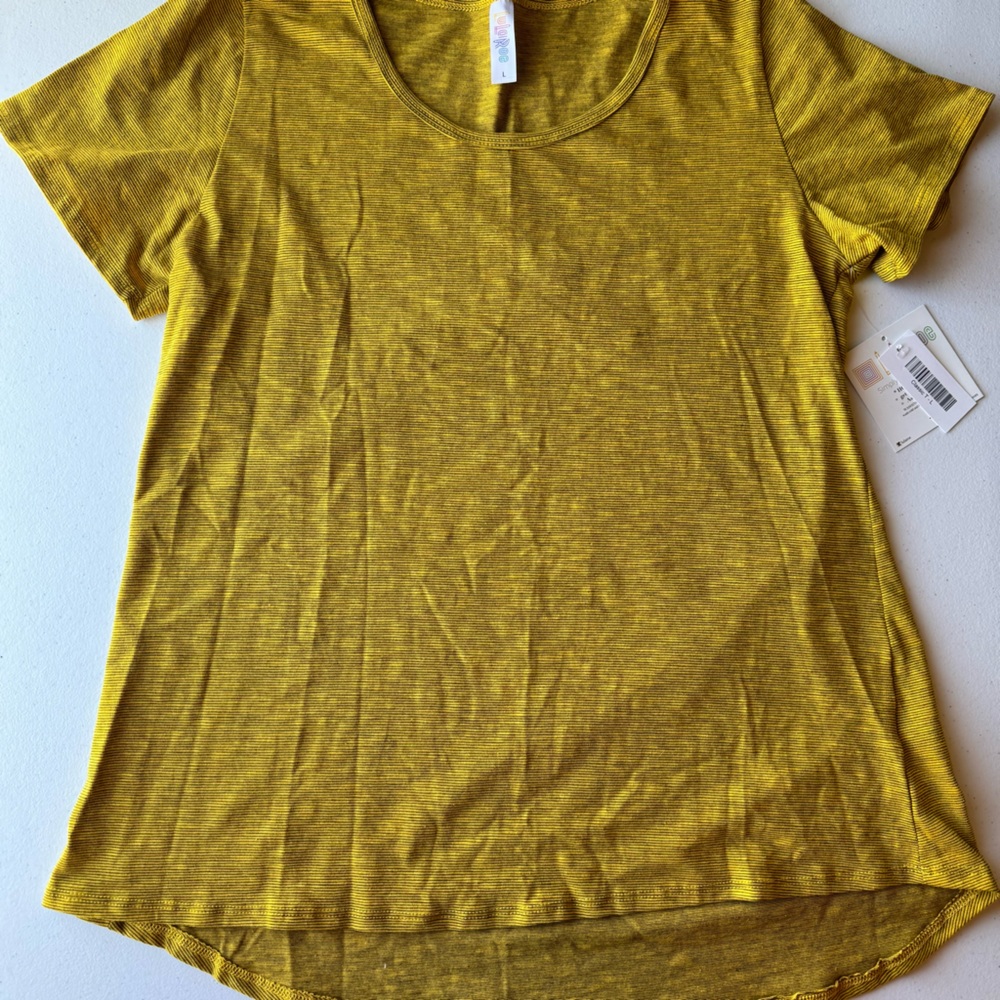 LuLaRoe NWT Classic Tee | Size L